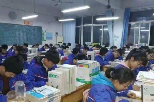 教育部通知,中小學(xué)上學(xué)時間或?qū)?延后 ,家長和學(xué)生樂開了花